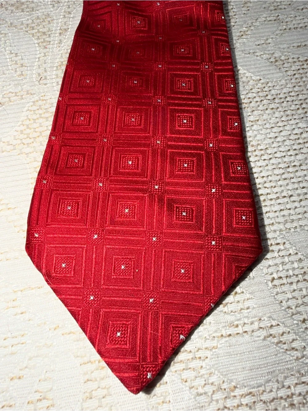 PRONTO- UOMO 100% Silk Vintage Men Neck Tie Vtg Old School Red